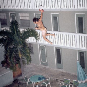 GTG // 200 MOTELS